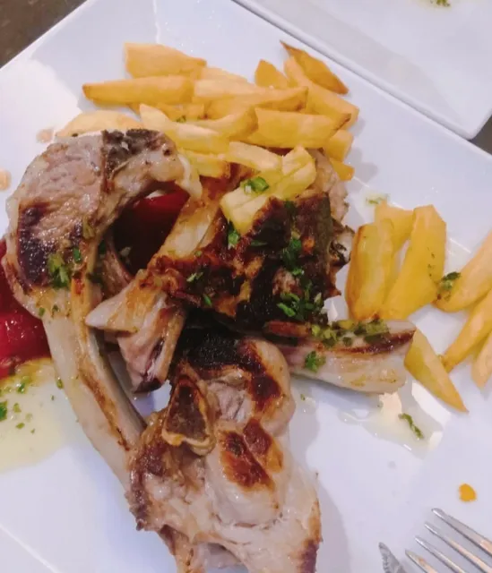 Saragosa cheap and delicious restaurant