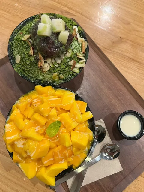 🇰🇷BINGSOO in LA’s K-town! 🍧✨