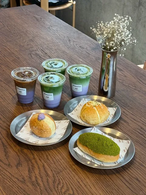 🇬🇧 Panadera: London's Filipino Bakery Sensation! 🍠☕