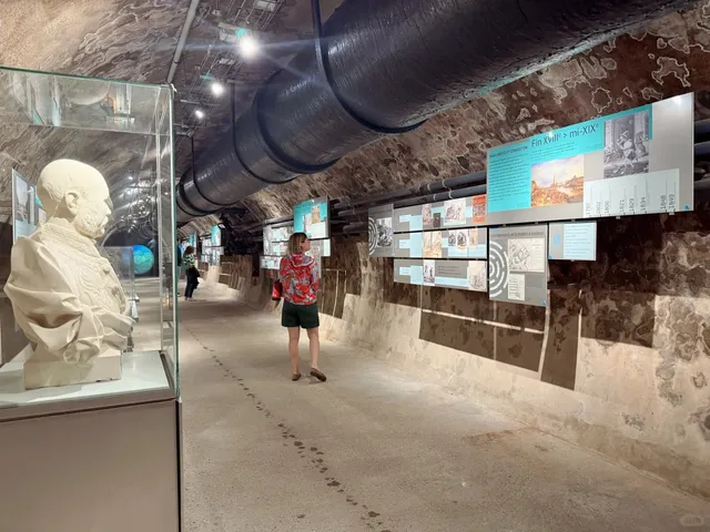 Paris Sewer Museum: Exploring the "City Beneath the City" 🏙️🐀