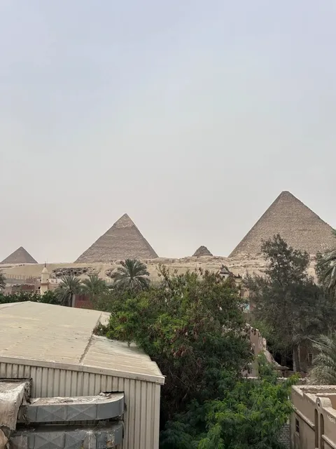 Egypt | Giza📍 Stay in a Pyramid-View Room for Just💰90 RMB/person