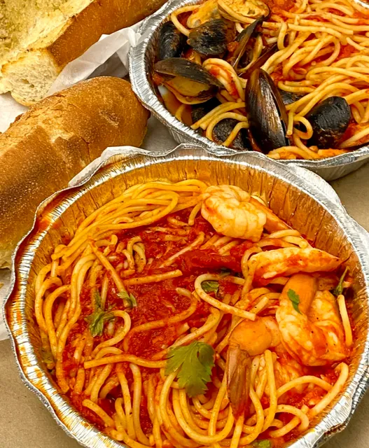 Can’t help but quietly share my beloved Boston Italian grandpa 🍝