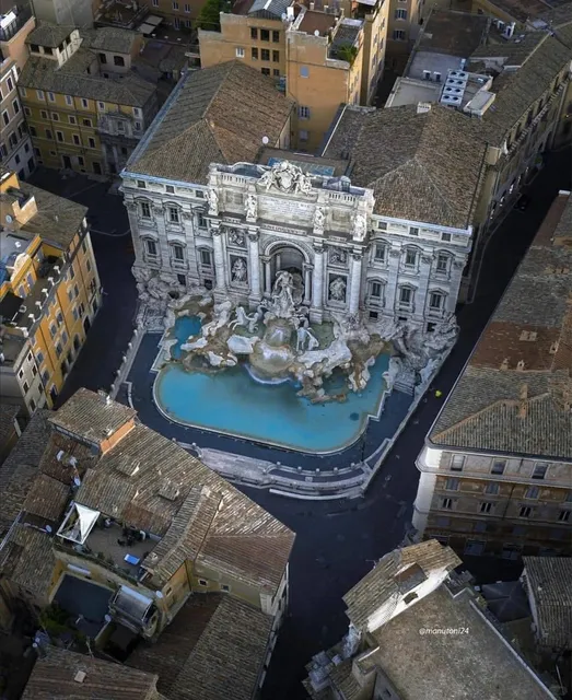 🇮🇹 Trevi Fountain (Fontana di Trevi)