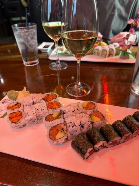 Great Sushi & Amazing Value! 🍣💫