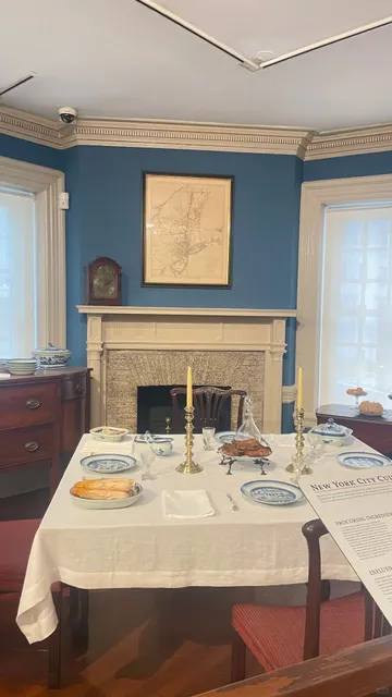 Ancient Streets of New York: Pearl Street and Wall Street 🌇🌟