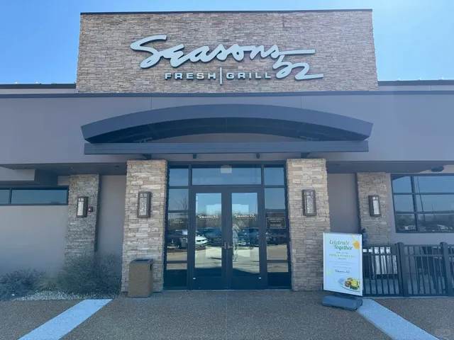 Chicago OC's New American Cuisine - 3🌟 Recommendation  