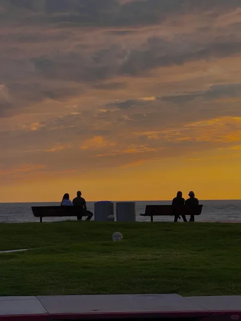 LA Sunsets Change Every Minute 🌆