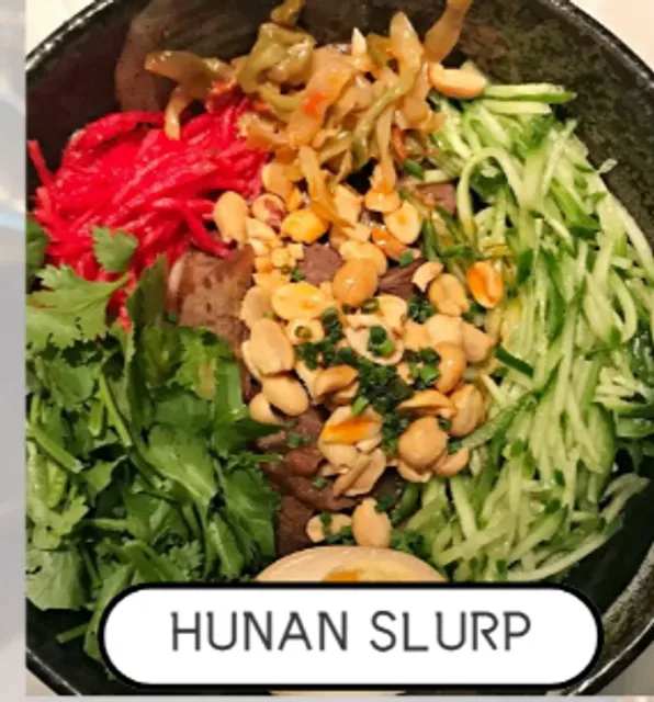 A Bowl of Spicy and Delicious Rice Noodles in New York 🍜