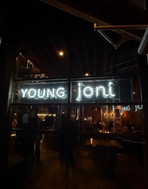 🍕 Young Joni | The Art of Wood-Fired Pizza & Creative Small Plates