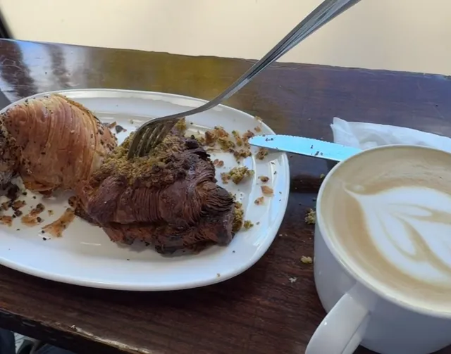 🥐 Luna Bakery & Cafe: Cleveland’s Sweet (But Not Too Sweet) Sanctuary