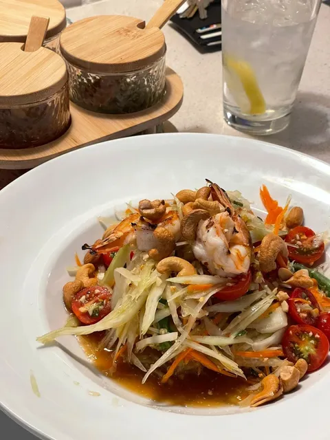 LA | Silver Spoons | New Thai Comfort Food Spot in the DB 🍛🌿