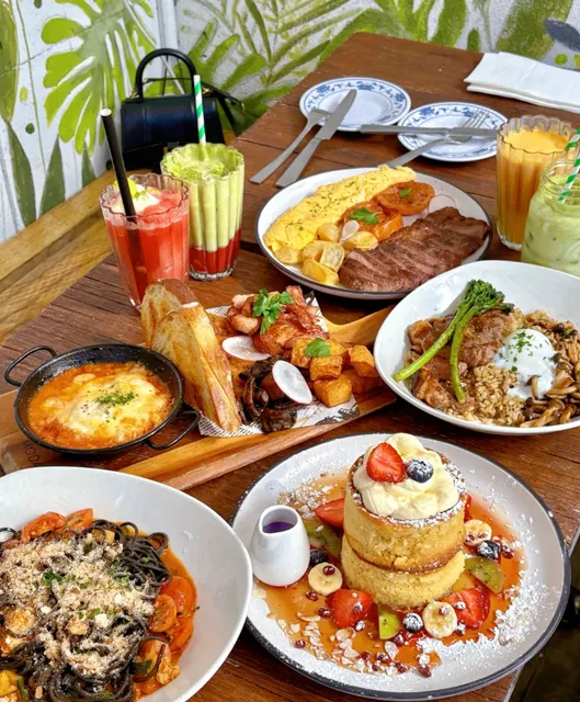 🔥 Sydney Brunch Royalty｜Paddock on Crown｜Truffle Fried Rice FTW!