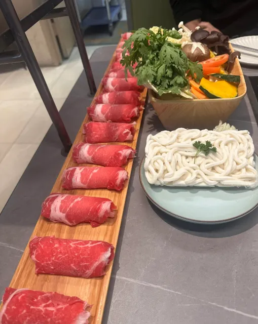 St. Louis - The Improved Hot Pot Umami, Worth a Try!