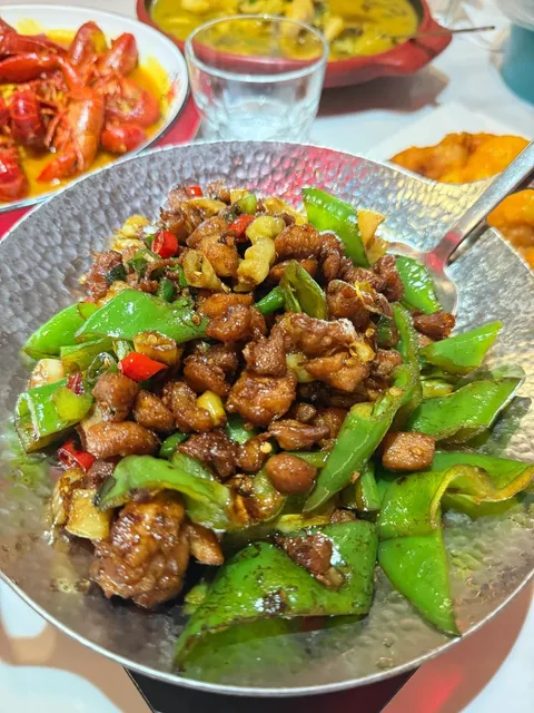 Authentic Beijing Flavors in NYC — Crawfish + Copper Pot! 🦞🔥