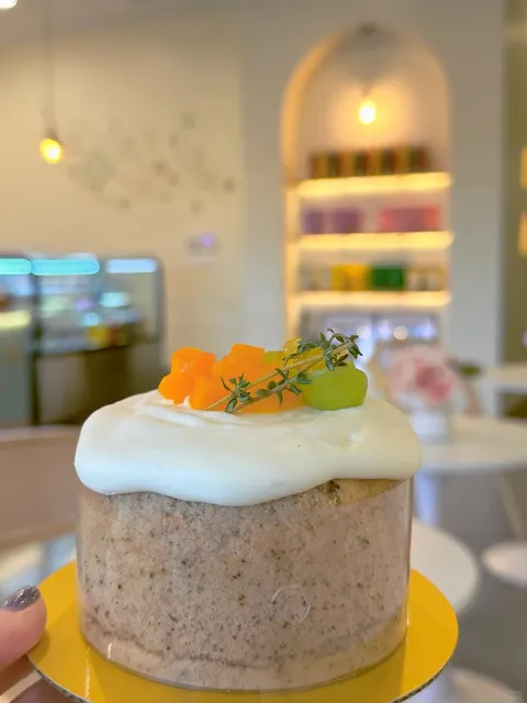 🇺🇸 Hidden Gem in Walnut: A Dreamy Cake Shop 🧁✨