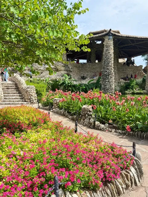 One Guide to Rule Them All! 