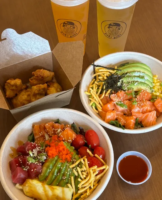 I found a new poke store in Boston! Clean, fresh and safe 🥗