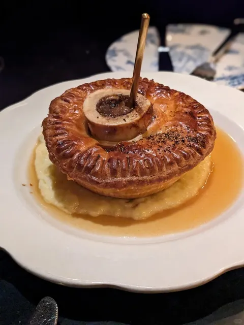 ​​✨ Armitage Alehouse | A Taste of 1920s London in Chicago! 🇬🇧🍽️​​