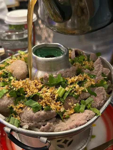 The Best Authentic Thai Food in Chicago, No Arguments 🙅‍♂️