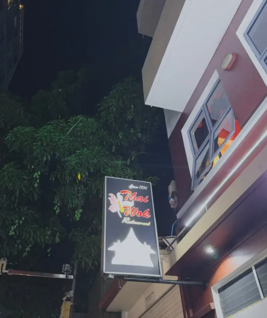 Spicy Squid Steals the Show, But I Miss Chinese Thai Food Stalls 😂