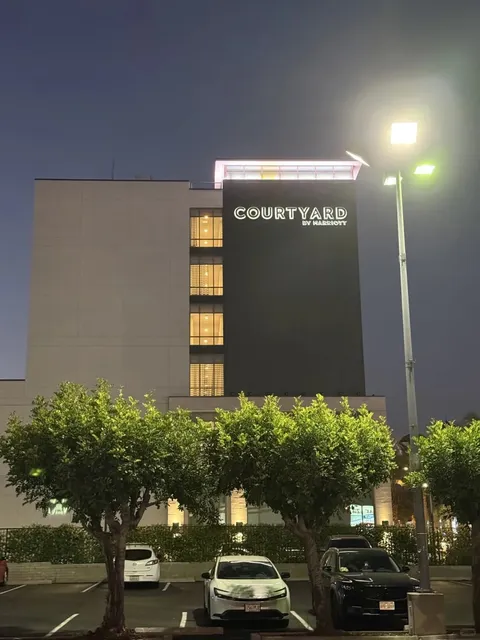 Los Angeles Chinatown Area Hotel – My Top Budget Pick! 🏨✨