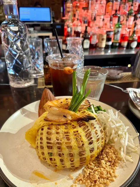 Sala Thai: Hidden Gem in Manhattan's Upper West Side 🧋