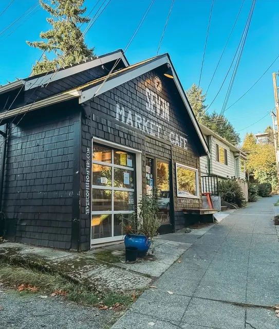 Seattle's Hidden Gem: A Cozy and Healing Neighborhood Café