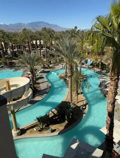🌴 Palm Springs Travel & Dining Guide – Desert Oasis Vibes!  