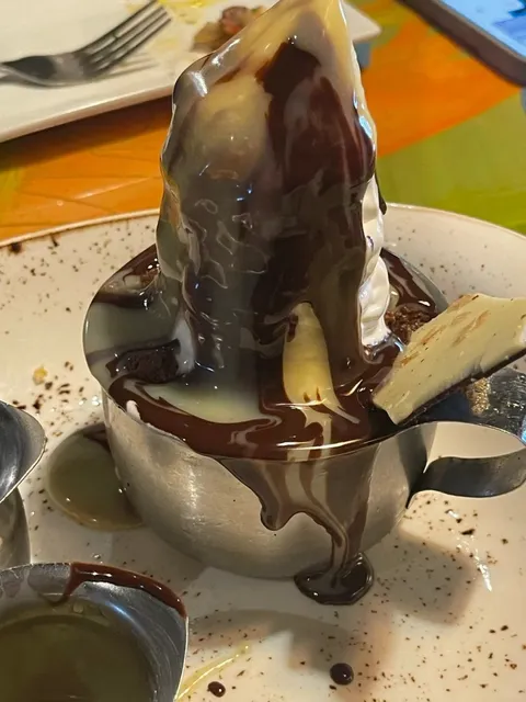 New Orleans | Lunch Spotted from a Billboard 🚖🍽️