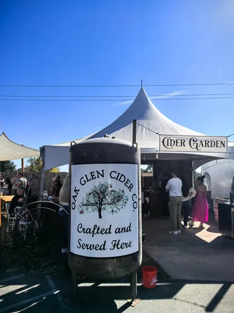 Los Rios Ranch in SoCal's East Valley for Apple Picking! 🐓🍎