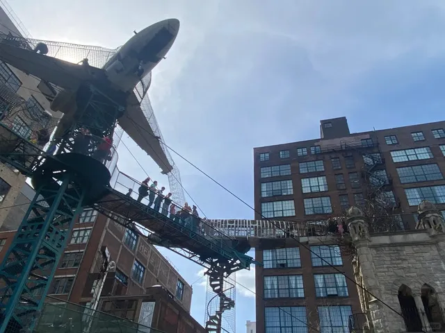 St. Louis: The Most Fun City Near Chicago! 🚗✨