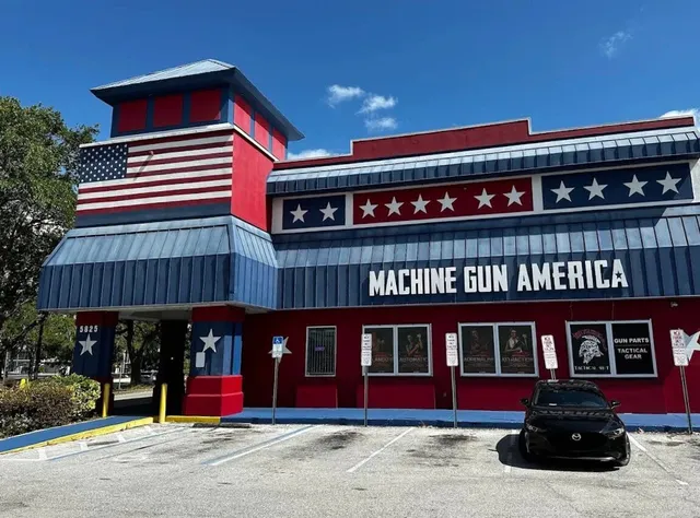 Visiting Orlando? How Can You Miss Out on Shooting Guns?💥🔫🇺🇸