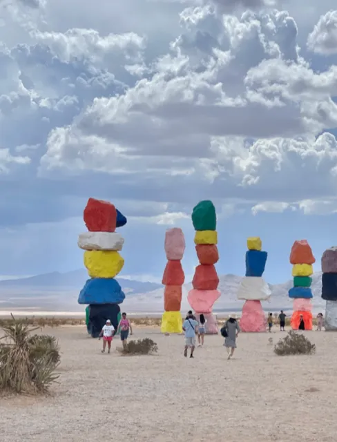 Experience the Beauty of the American West 🇺🇸