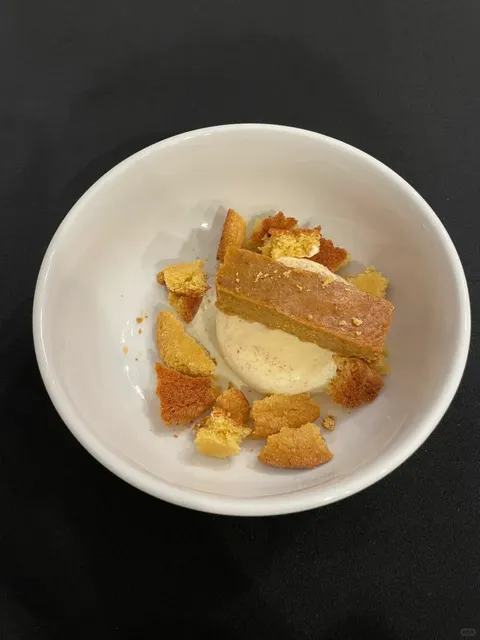 Quill — Chicago Pop-Up Dinner Series with a Friendly Cat 🍽️🐱