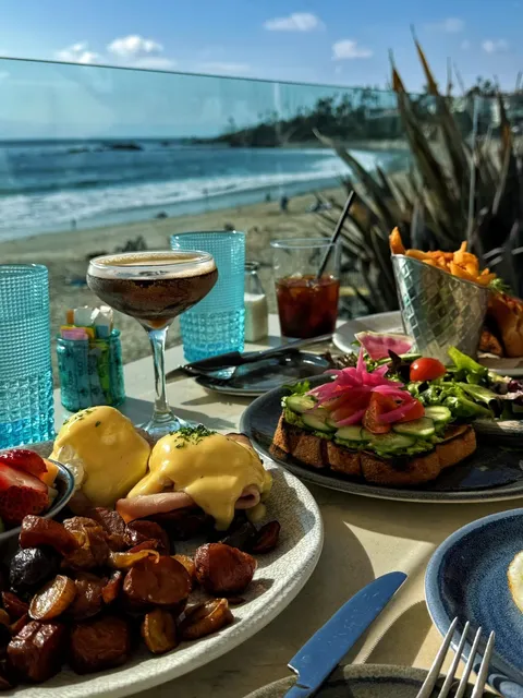 A Gorgeous Brunch in Laguna Beach 🌊✨