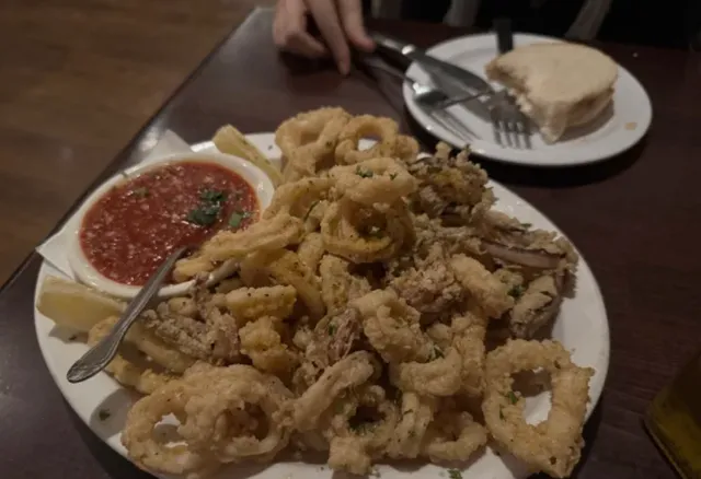 A Stroll Through St. Louis’s The Hill District 🏡