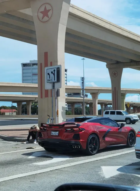 Citywalk in the 9th Largest U.S. City