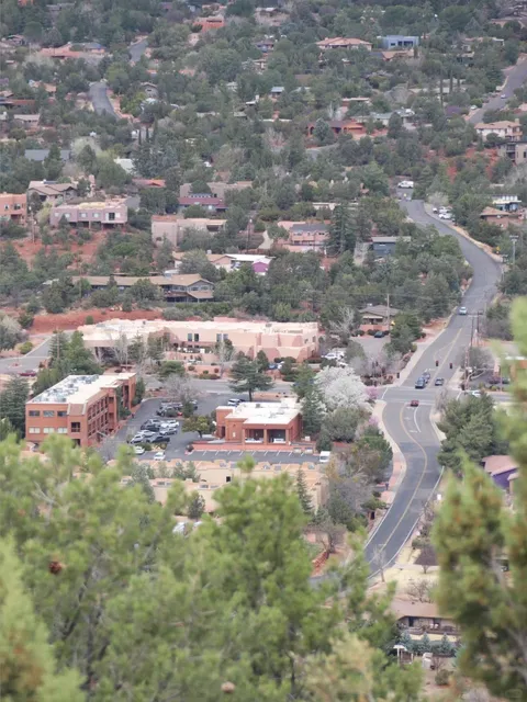 Spring Break Desert Adventure in Sedona, AZ 🏜️🚇 vol. 1