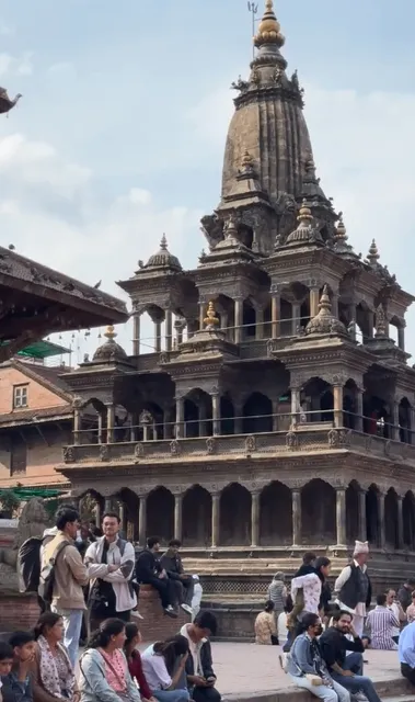 A Practical Guide to Kathmandu & Pokhara