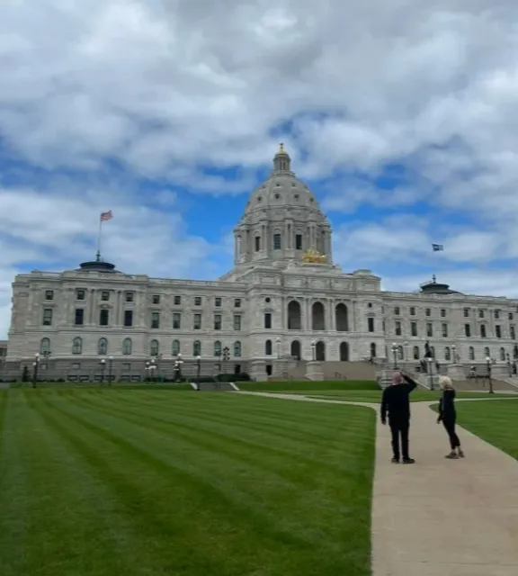 Minnesota State Capitol: Where History Meets Grandeur! 🏛️✨