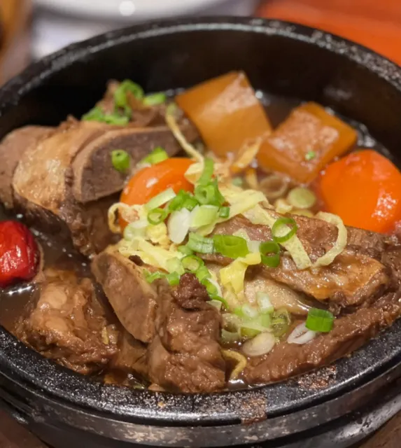 New York | There are also soft, rotten and boneless beef ribs in Flush