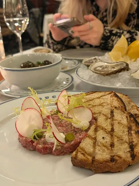 Bouchon – Seriously, How Is No One Recommending This Restaurant  ?! 😱