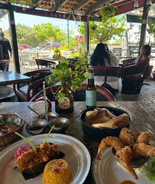 🇲🇽 Cancún Travel Guide | Night Market & Food