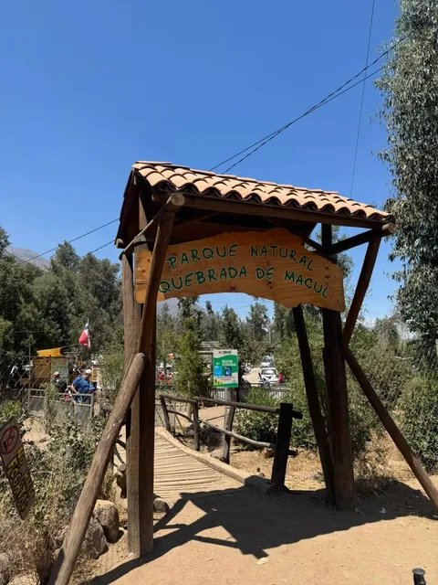 🇨🇱 Chile | Santiago’s Secret Summer Escape 🌿💦