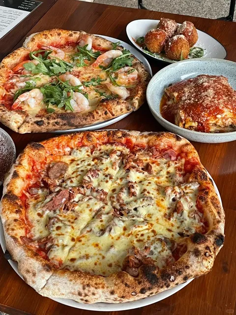 Authentic Woodfired Pizza Heaven in Rockhampton！🍕🔥