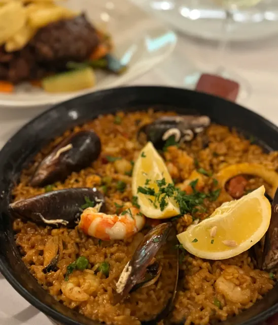 Cave Restaurant Seville 🇪🇸 Good enough to come every day 🥹