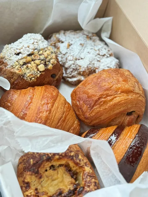 Buffalo Food｜A Bakery That Needs an 8 AM Queue