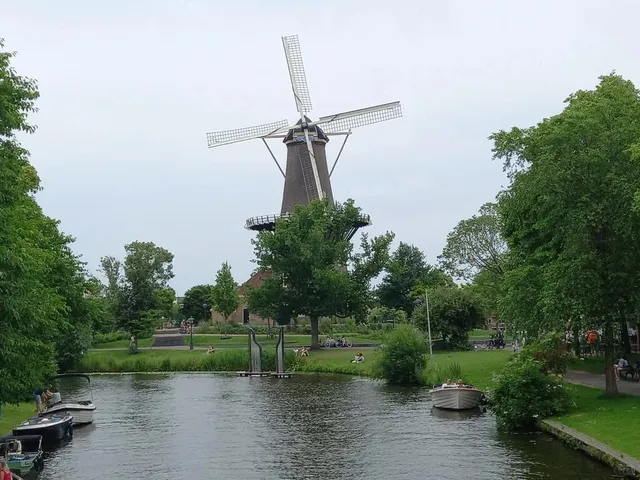 🇳🇱 The Ultimate Guide to Leiden – The Most Beautiful University City