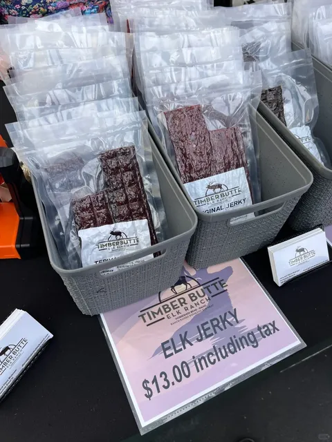 A Vibrant Tapestry of Local Culture 