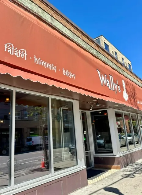 🍔 Wally's | A Dinkytown Classic for Quick, Affordable Bites